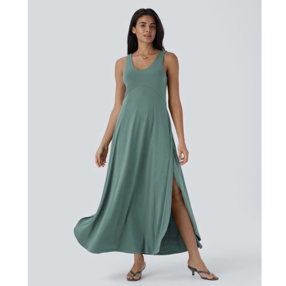 HALARA Sleeveless Maxi Dress in Sage Green